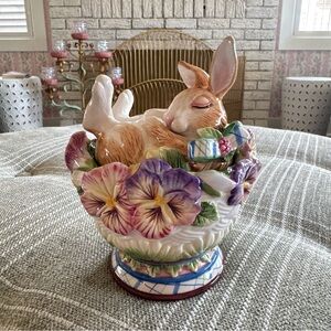 Fitz and Floyd Halcyon Lidded Bunny Dish